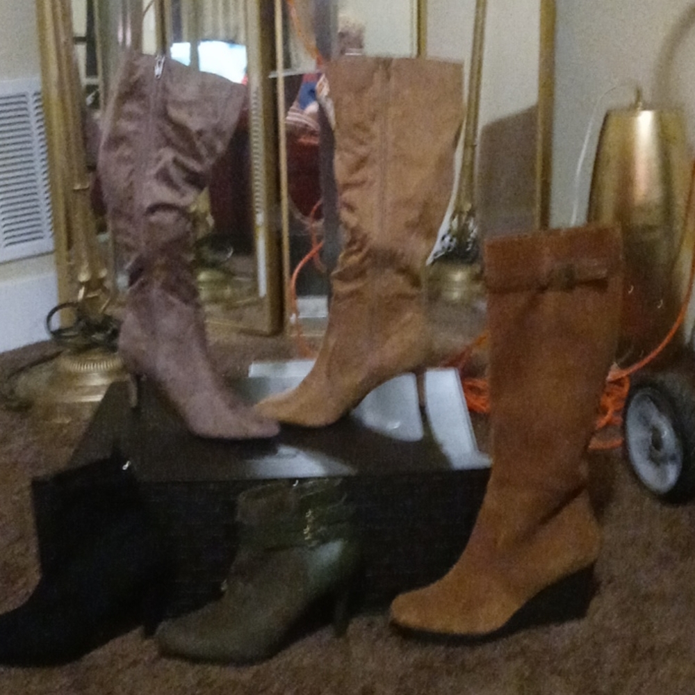 Boots - Picture 2 of 2